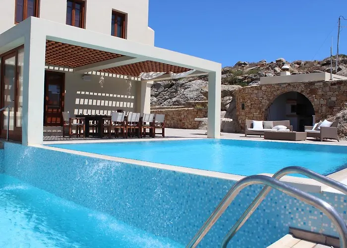 Tower Naxos Island Villa Pláka